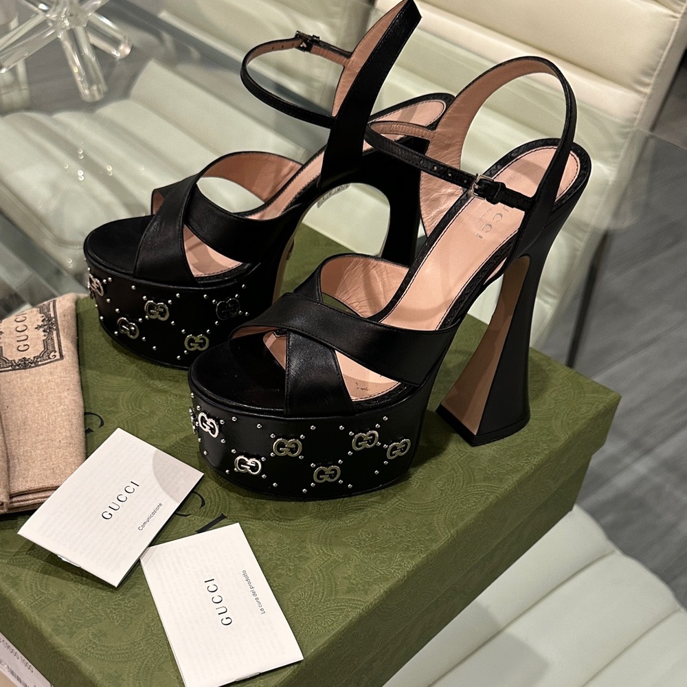 Authentic Gucci Malaga Kid Interlock Black Leather Platform - Picture 3 of 16